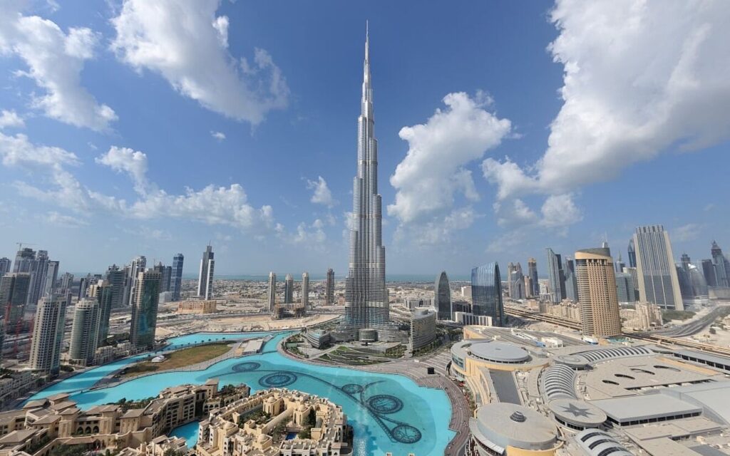 Discovering Dubai: A Jewel in the Desert Thumbnail